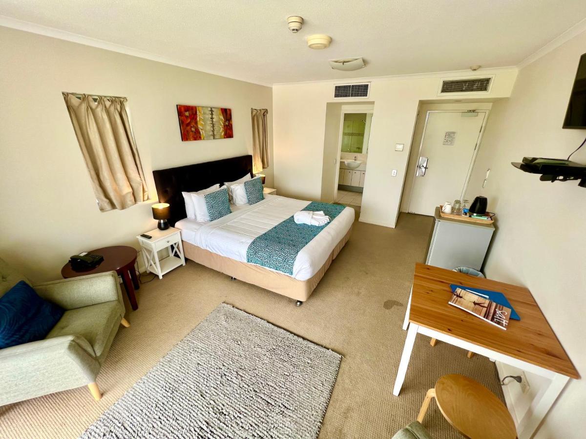 Ocean Views Resort Caloundra Exterior foto