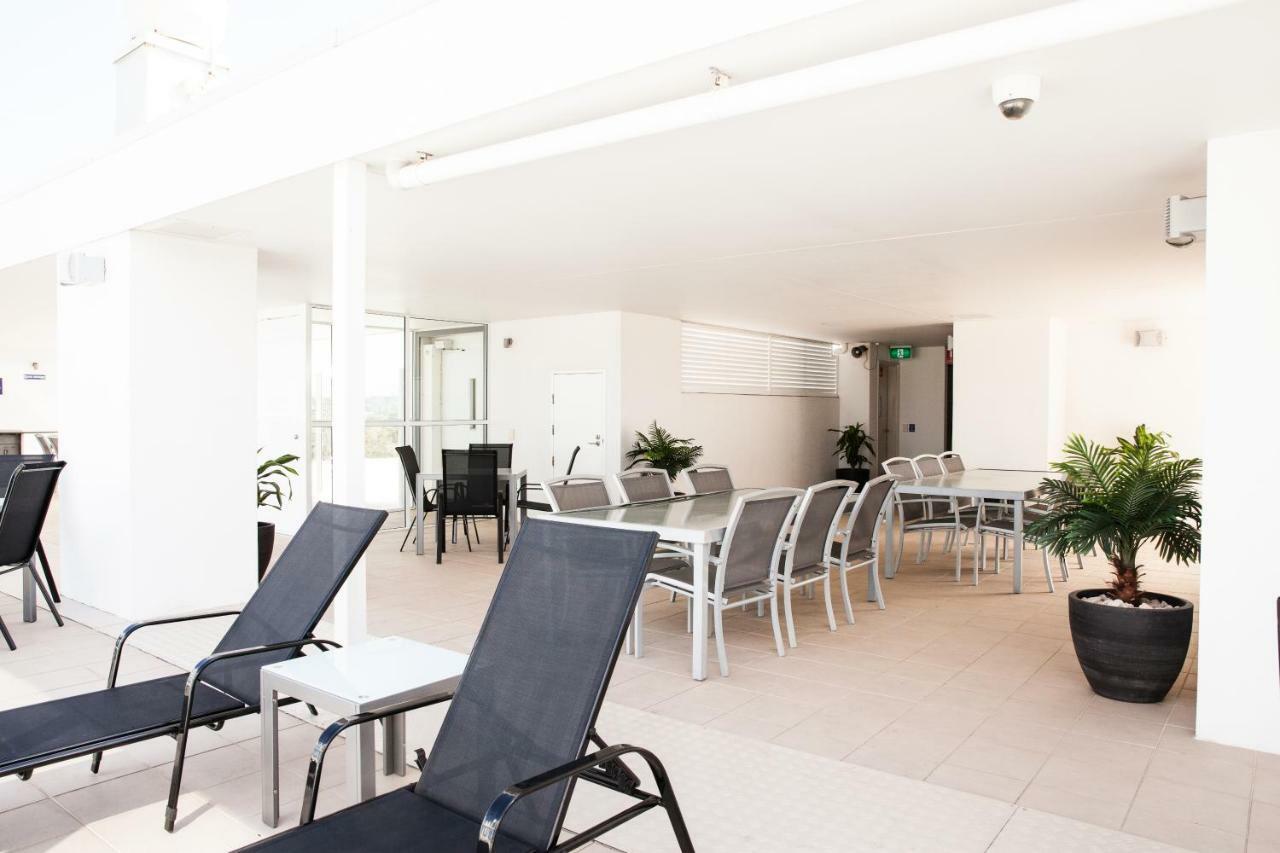 Ocean Views Resort Caloundra Exterior foto