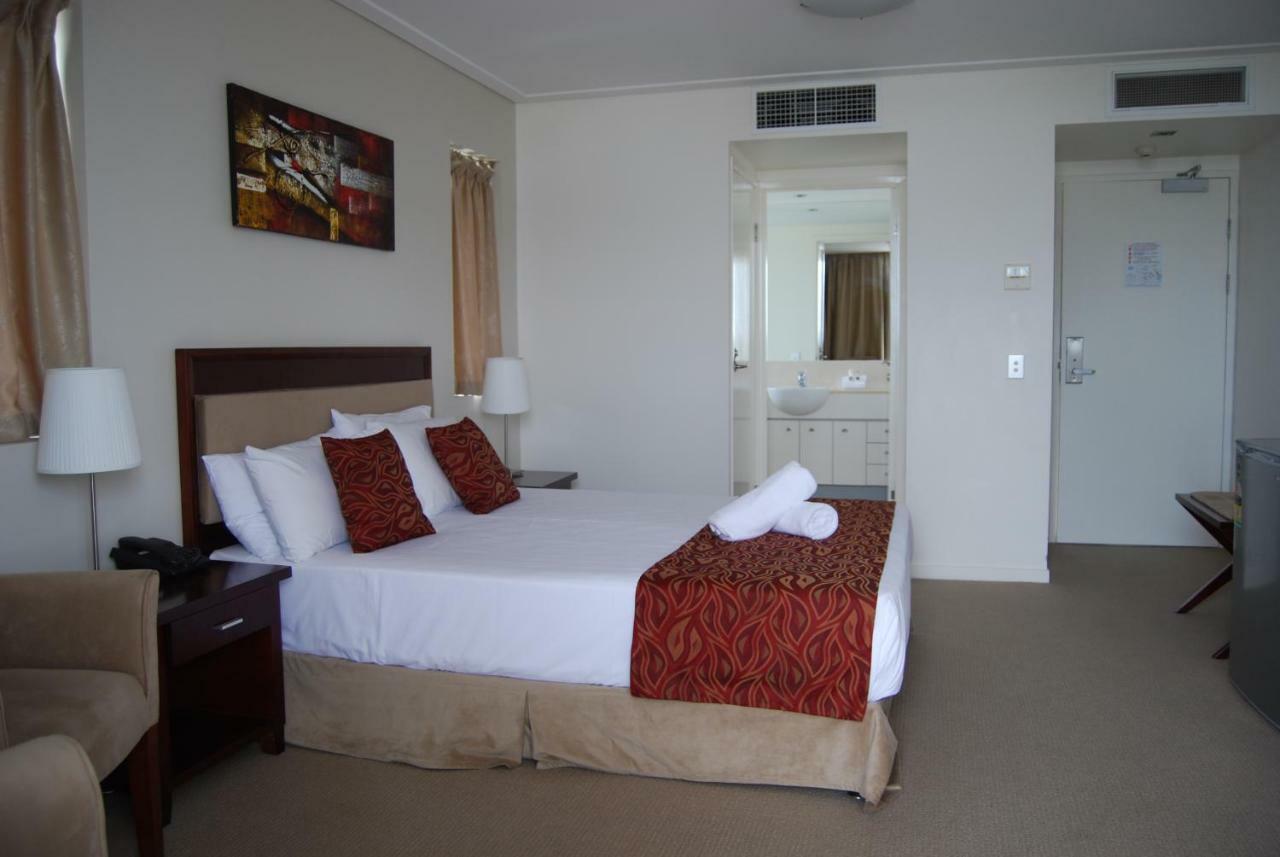 Ocean Views Resort Caloundra Exterior foto